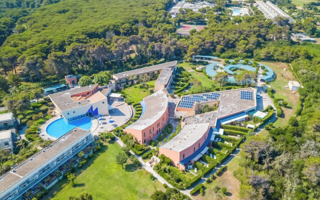 Villa 2 Sunset With Pool on Seashore