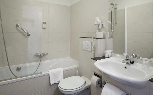 Hotel Mastbosch Breda