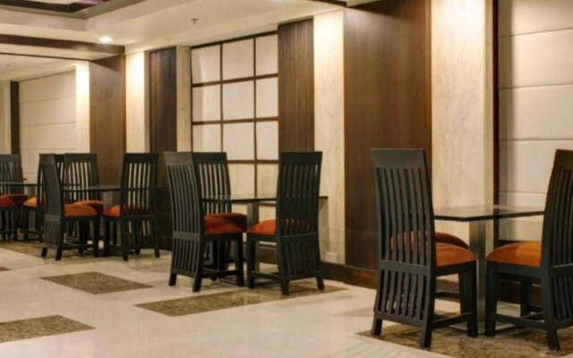 Aavaa Surya Continental Hotel
