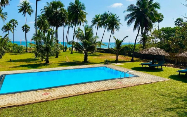 108 Palms Beach Resort