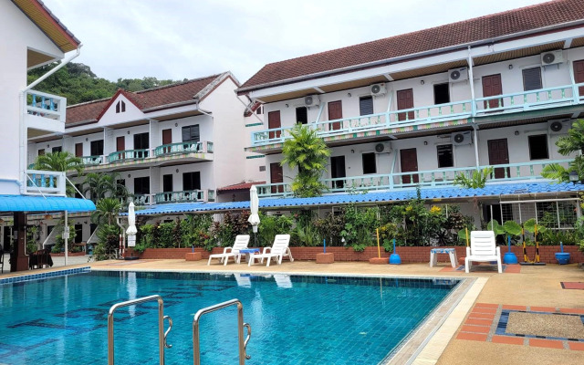 Rabbit Mansion Patong Hotel
