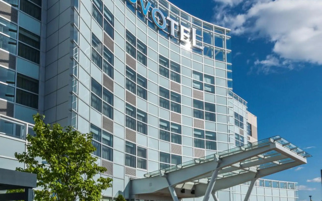 Novotel Montreal Aeroport