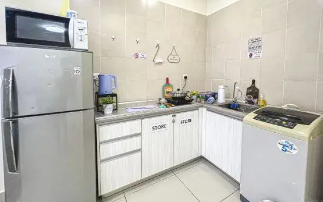 Serdang, Near Mrt & Apu & Pavilion BJ, 1-6Pax