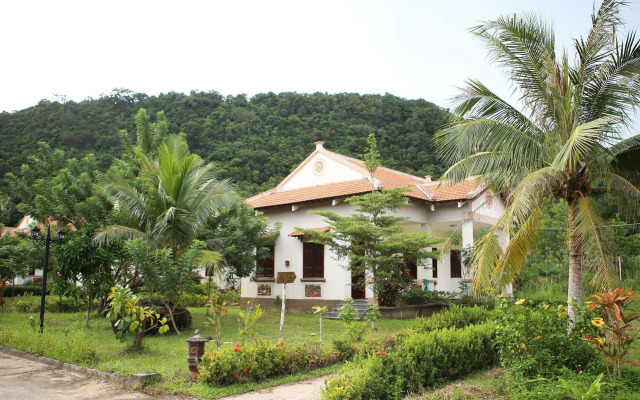 Phu Son Village Resort