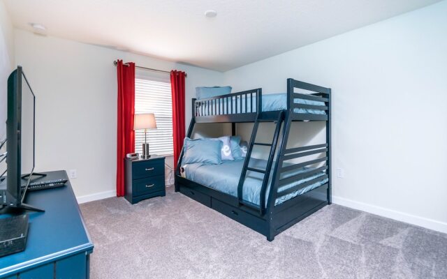 1558 Plunker Drive