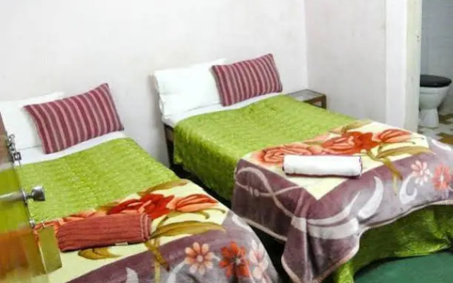 Shree Lal Inn