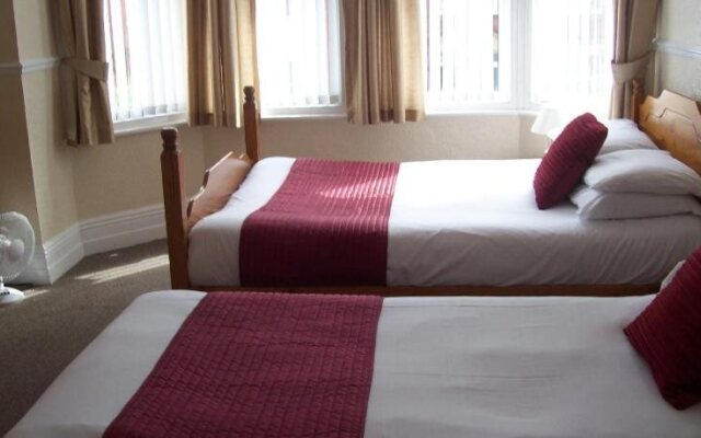 Avalon Hotel - Guest House