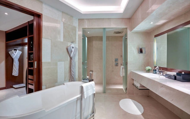 JW Marriott Hotel Hanoi
