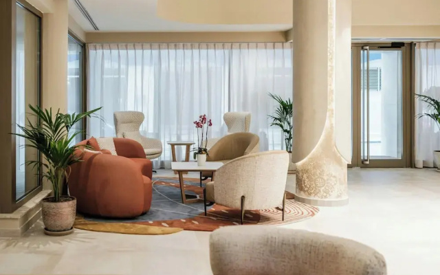 Courtyard By Marriott Sliema