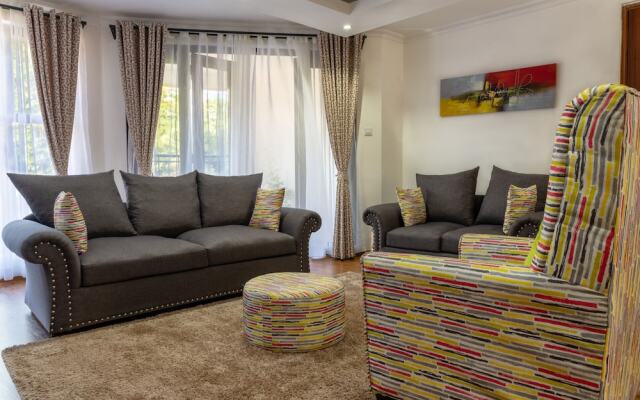 Edmor Residences - Riverside