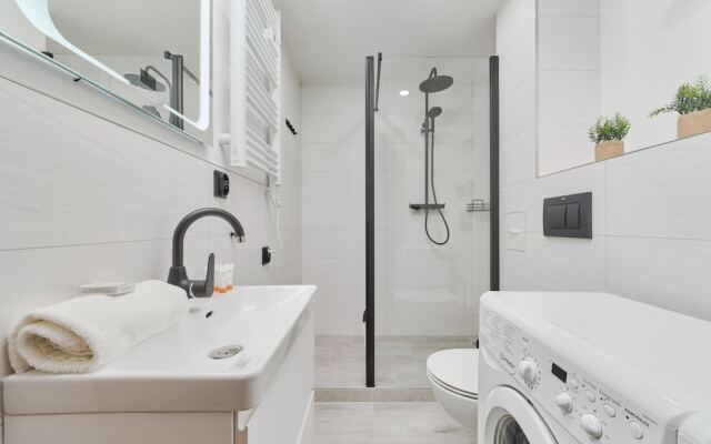 Old Town Studio Wrocław by Renters