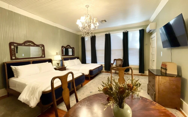 The Crystal River Inn