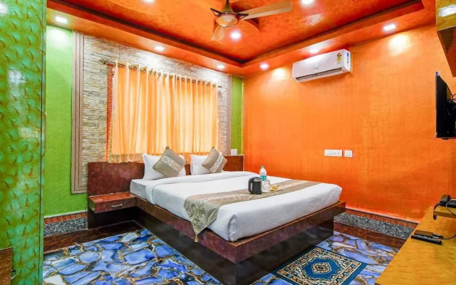Hotel Rahi Crown by Stays Easy