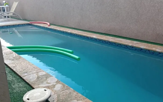 1-bed Self Contained Apartment in Noord With Pool