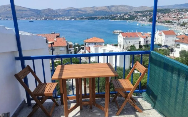 Studio apartman Trogir