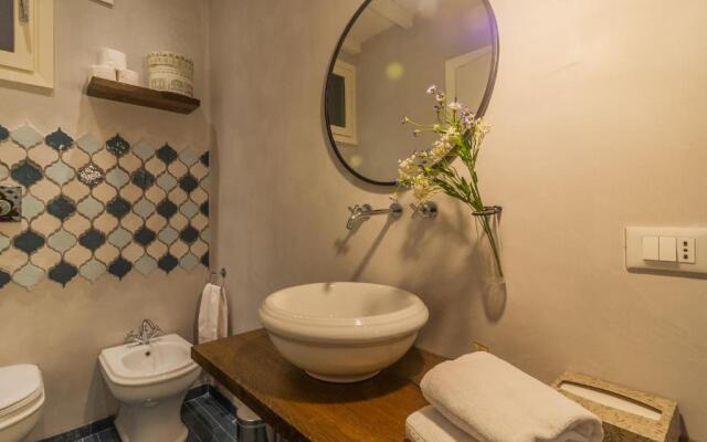 Loppia Secret Garden by Wonderful Italy