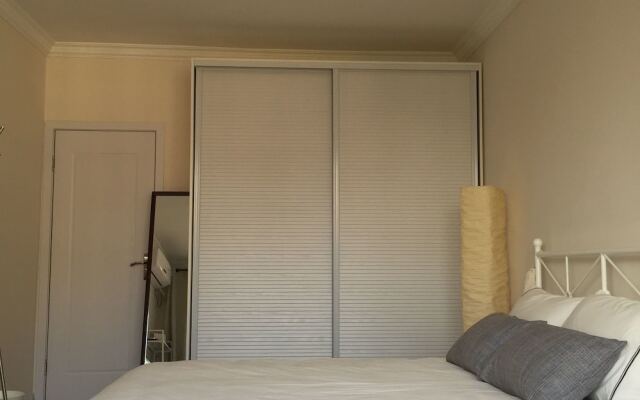 Henry's Apartment - South Shanxi Road