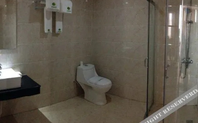 Zhenning Jinsheng Hotel