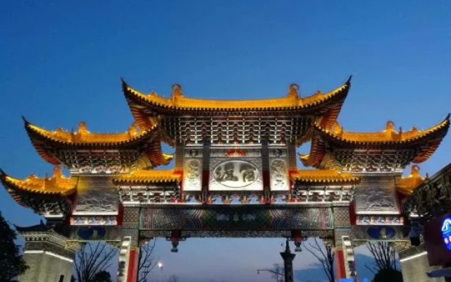 James Joyce Coffetel (Kunming Xinluosiwan New Asia Sports City Subway Station) – Exterior – Kunming