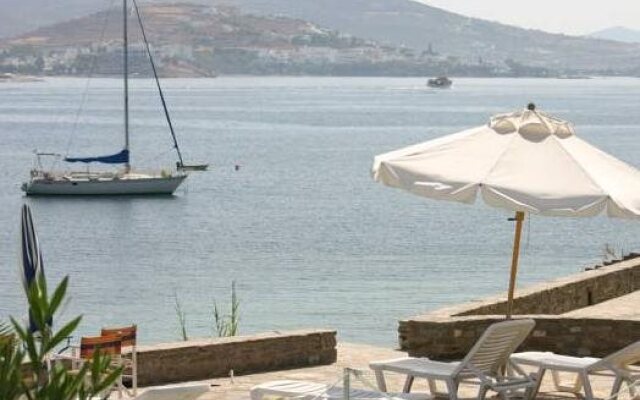 Parian Village Beach Hotel - Adults Only