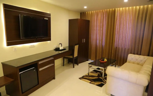 VSR Grand