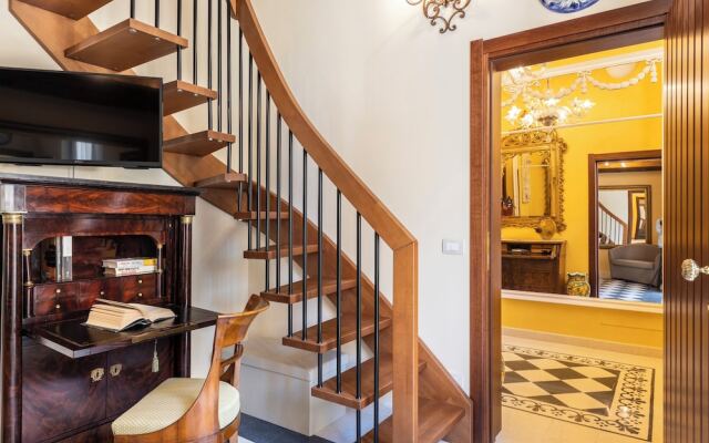 Saint George's House