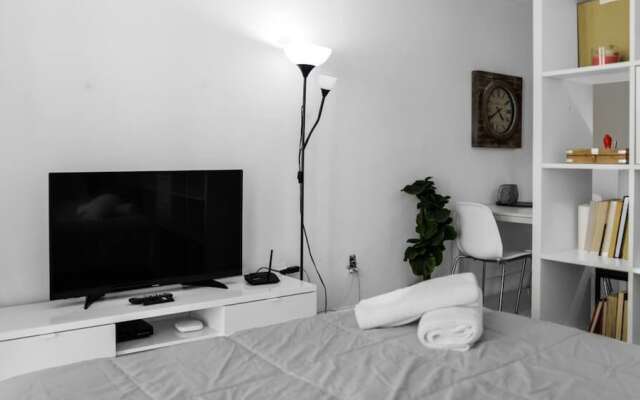 We host Fascinating Studio at Brickell