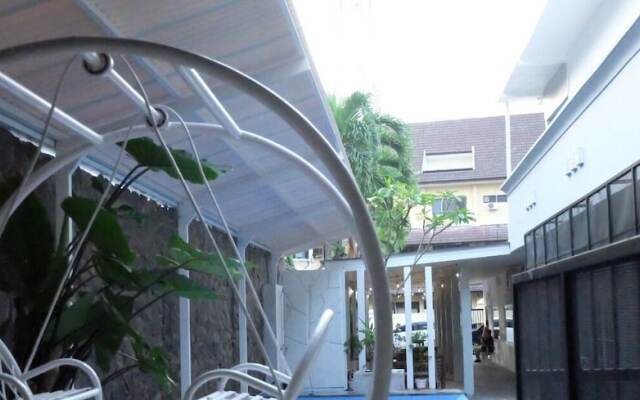 Tamadara Guesthouse Jogja