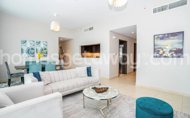 KeyOne - 3BR with Maids in Downtown Views