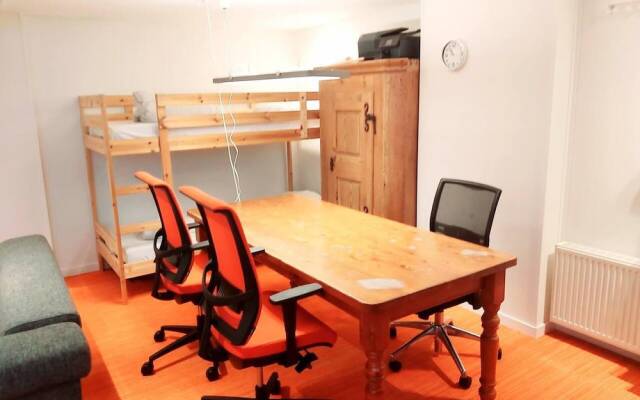 Captivating 2-bed Apartment in Hilversum