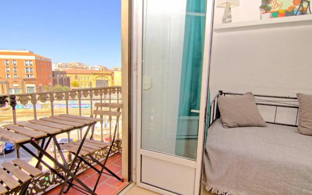 Balcony & Room