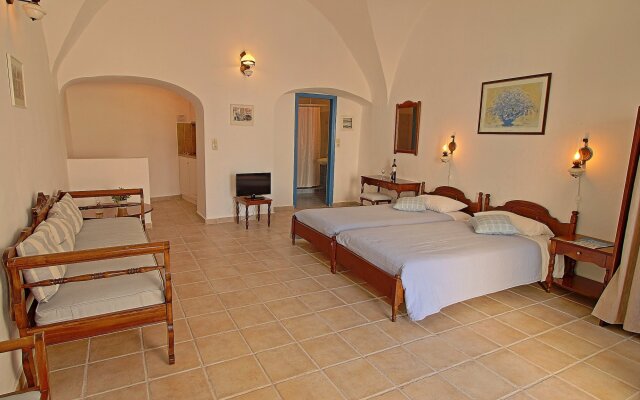 Aethrio Sunset Village Hotel