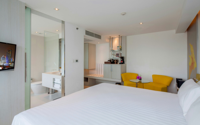 Centara Watergate Pavilion Hotel Bangkok