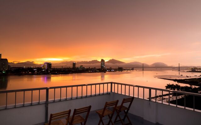 Vitalis Riverside Hotel