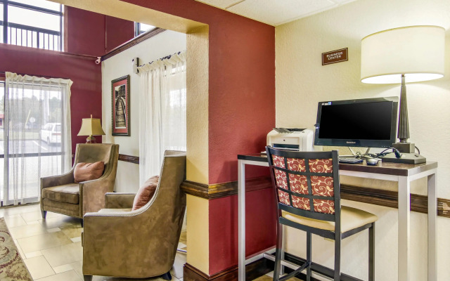 Quality Inn & Suites Atlanta Stone Mountain