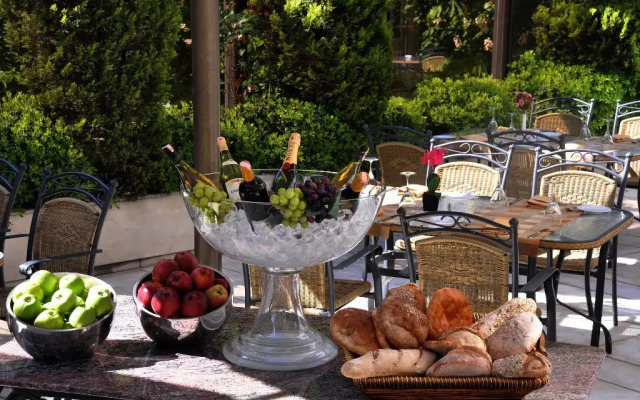 Surmeli Istanbul Hotel