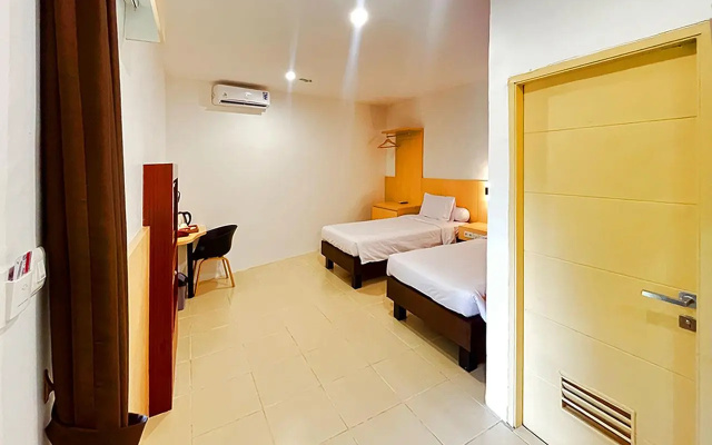 Bumi Cikeas Convention Resort – Guest Rooms – Sukaraja