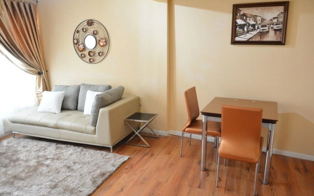 Aishar Residence