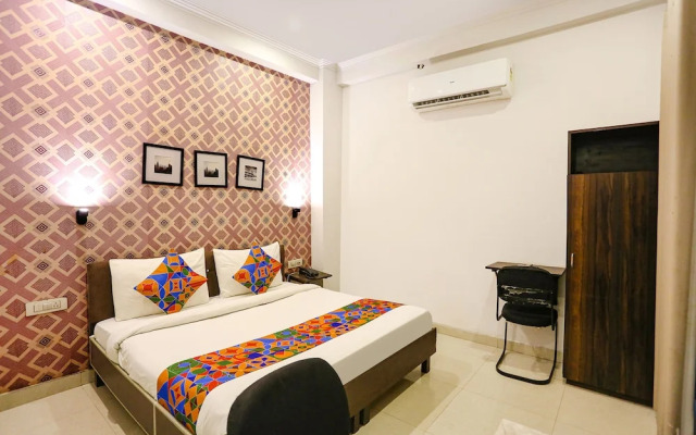 Novel Suites By FabHotel