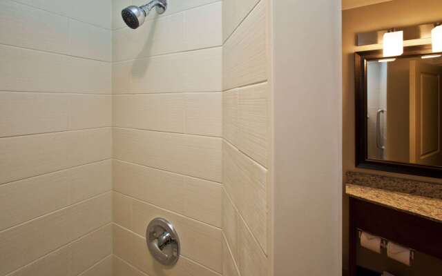 AmericInn by Wyndham Fairfield