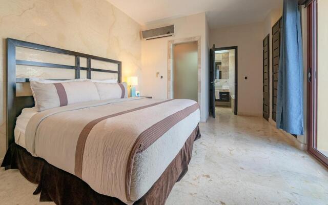 Condo Surf 407 - Beachfront Oceanview 1 Bedroom Condo Rental - at El Faro condos