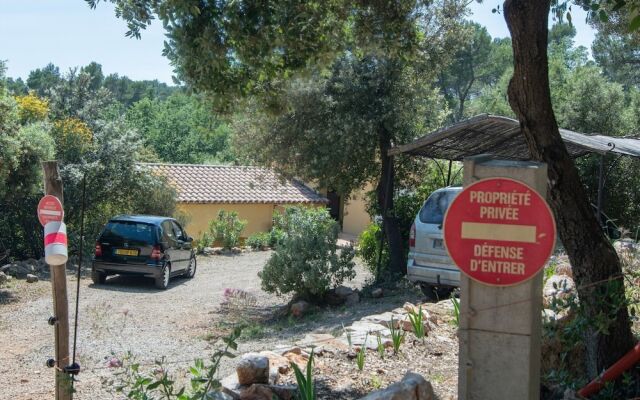 Secluded Villa in Lorgues With Private Pool