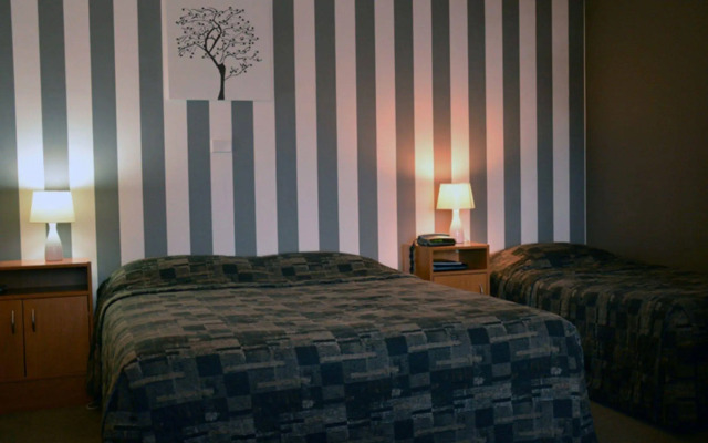 Kiwi Studios Motel
