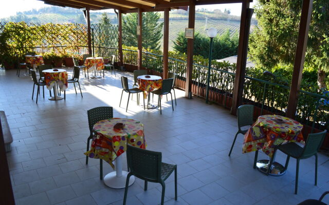 Hotel Porta Ai Tufi