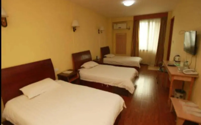 Zheng Fu Cao Tang Dcent Inn