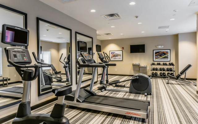 Candlewood Suites Hartford Downtown by IHG