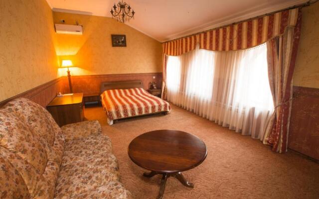 Magnat Lux Hotel