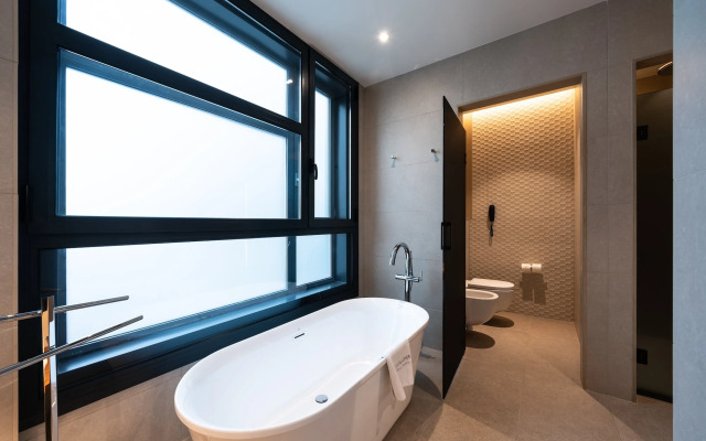 Catalonia Barcelona Plaza