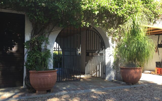 Klein Bosheuwel Guest House