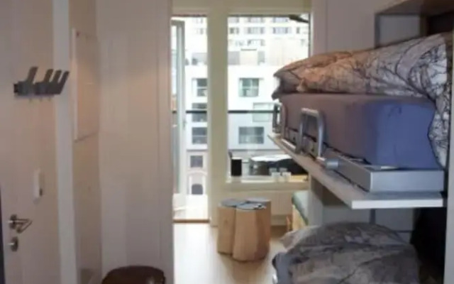 StayPlus Modern Apt Rooftop Terrace